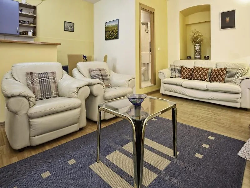 Apartmani Zekan Split 0*,